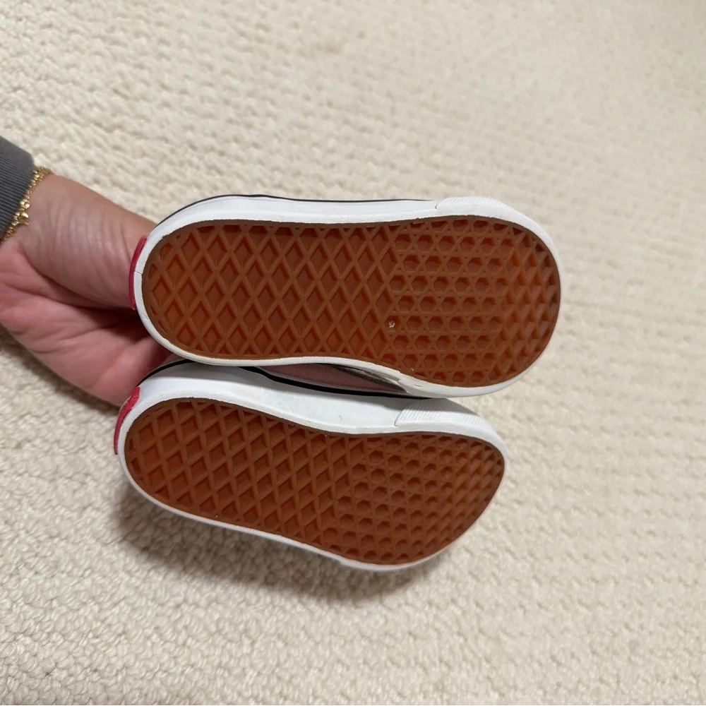 Kids Pink Velcro Vans with White Side Stripe